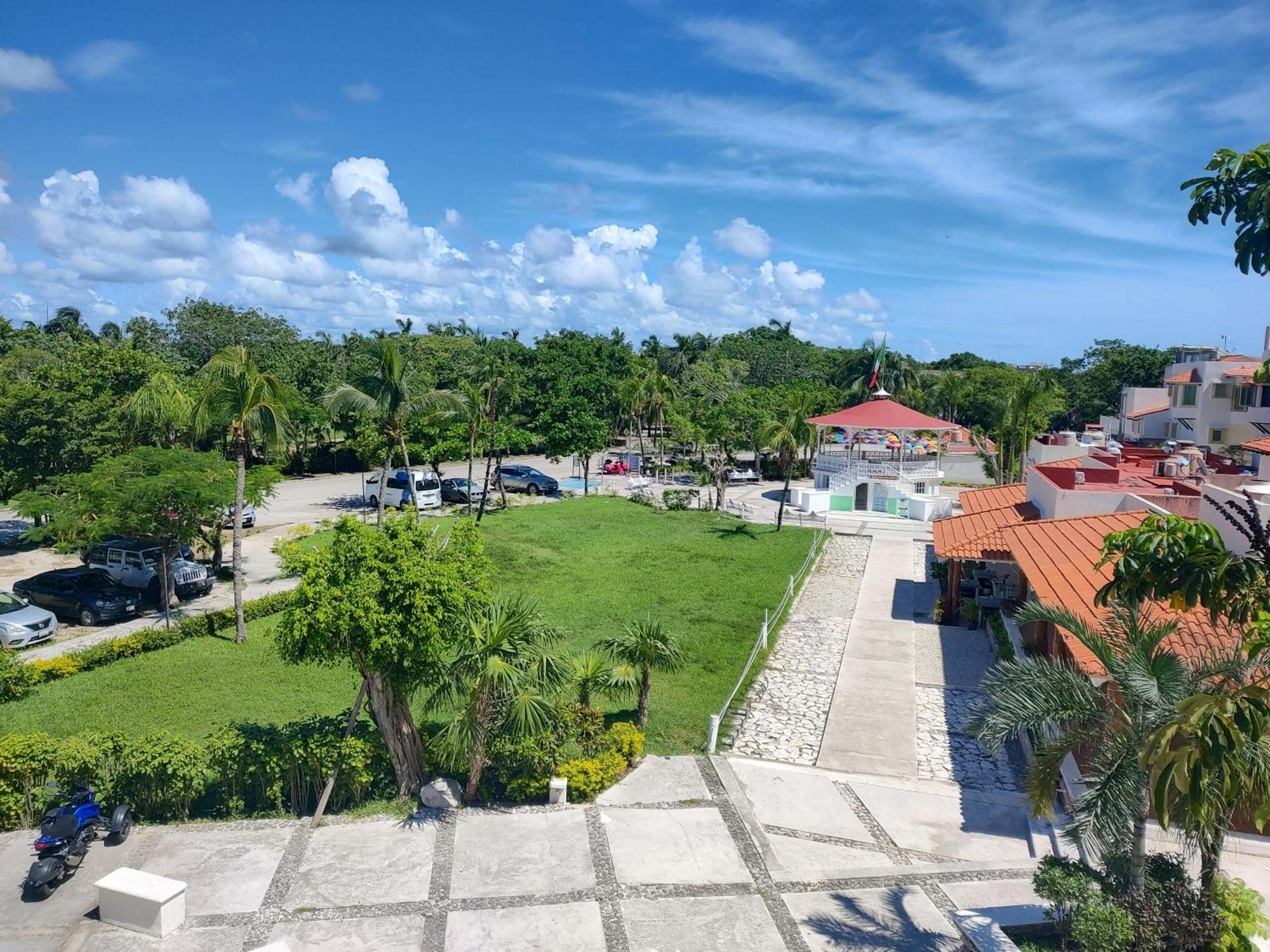 Private Rooms In A Hotel-Type Apartment - Super Located Puerto Aventuras Exterior photo
